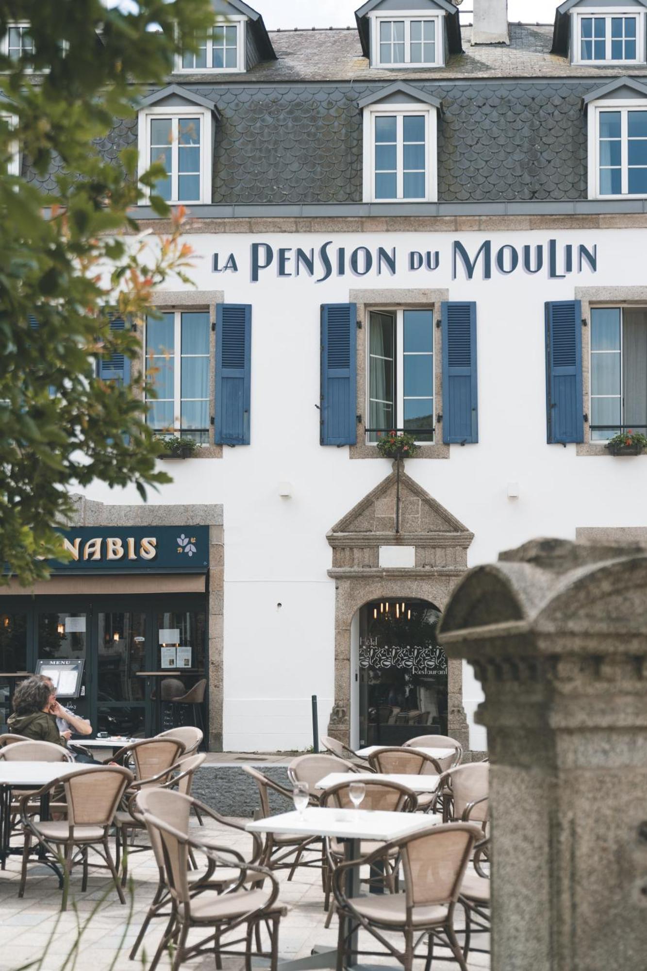 Logis Hotel Et Restaurant La Pension Du Moulin Pont-Aven Exterior foto